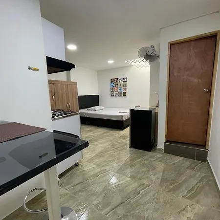 Apartamento Al Lado De Unidad Deportiva De Belen Y A 10 Minutos De Plaza Mayor